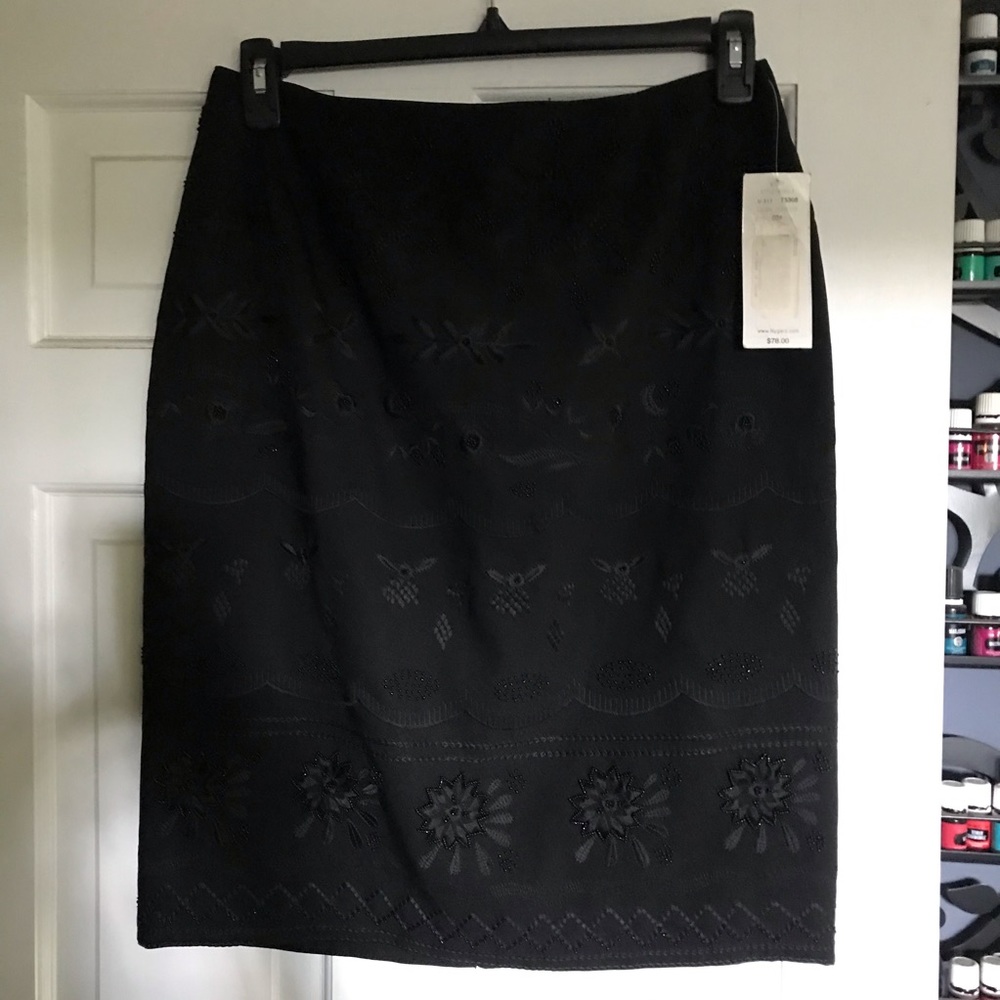 NWT Women’s s Nygard pencil skirt